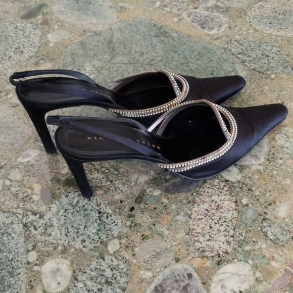 EUC Richard Tyler Black Satin Slingbacks - Picture 4 of 8